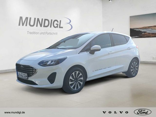 Gebraucht Ford Fiesta Titanium 101 PS (74 kW) 2023 Weiß Kleinwagen