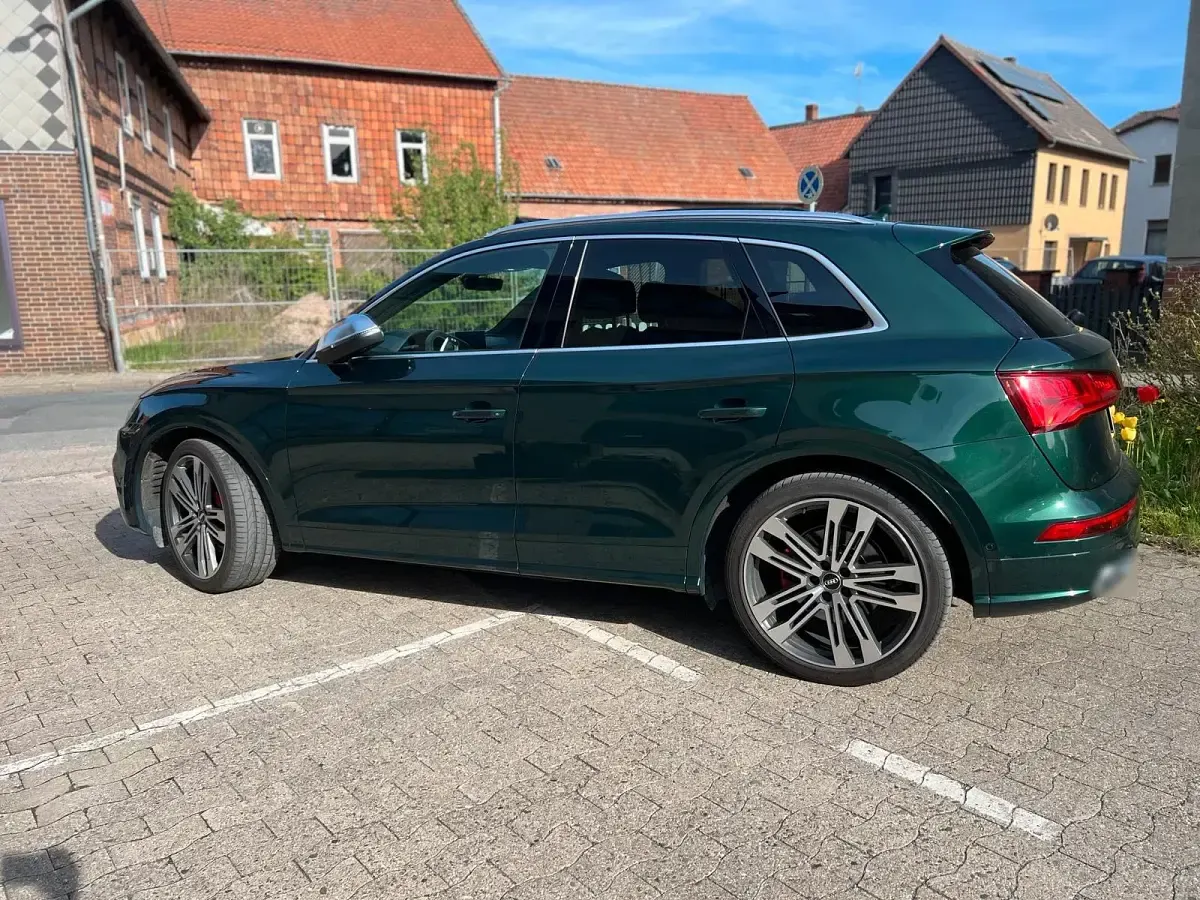 Gebraucht Audi SQ5 347 PS (255 kW) 2020 Grün SUV