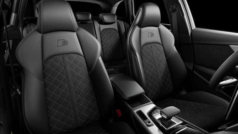 Schwarz Gebraucht 2022 Audi A4 S-Line Kombi | 30.999 € (Superpreis) - Bild 1/4