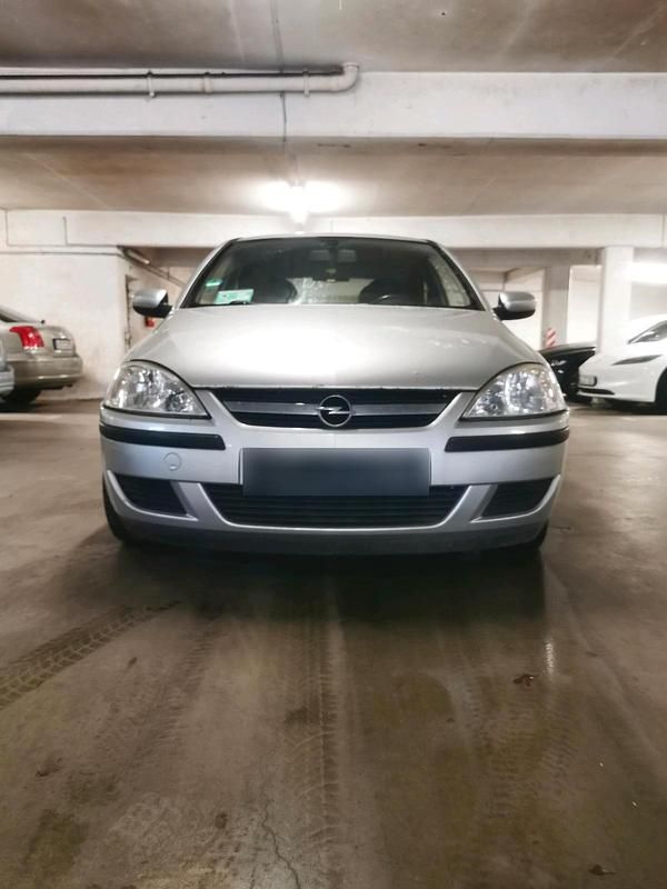 Gebraucht Opel Corsa 80 PS (58 kW) 2004 Silber Kleinwagen