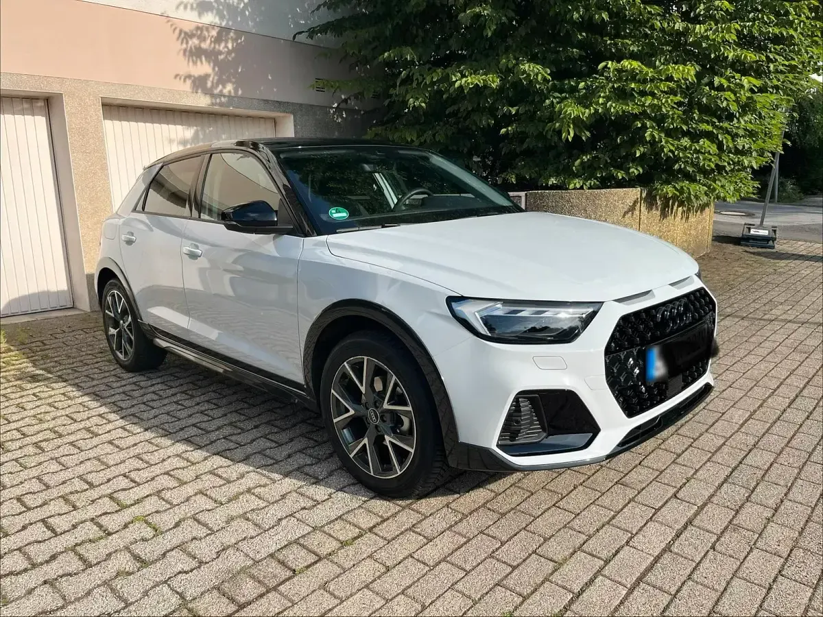 Gebraucht Audi A1 Ambiente 115 PS (84 kW) 2025 Weiß SUV