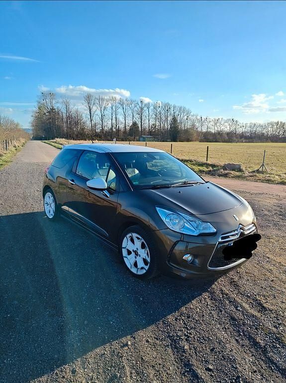 Gebraucht Citroën DS3 Sport Chic 156 PS (114 kW) 2013 Braun Kleinwagen