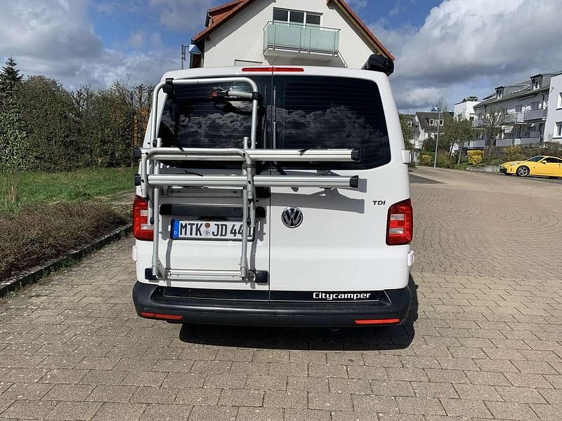 Gebraucht VW Transporter 102 PS (75 kW) 2017 Weiß Van