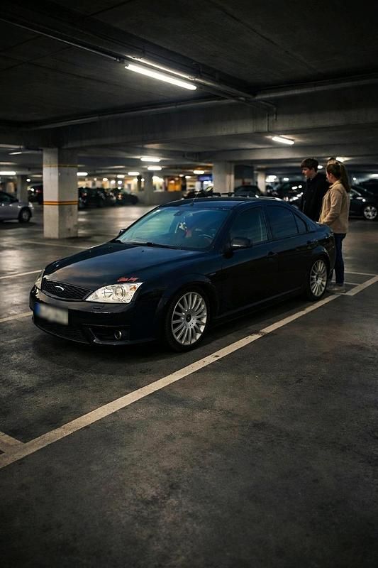 Gebraucht Ford Mondeo ST 226 PS (166 kW) 2004 Schwarz Limousine