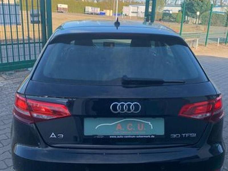 Gebraucht Audi A3 Design 116 PS (85 kW) 2019 Andere Limousine