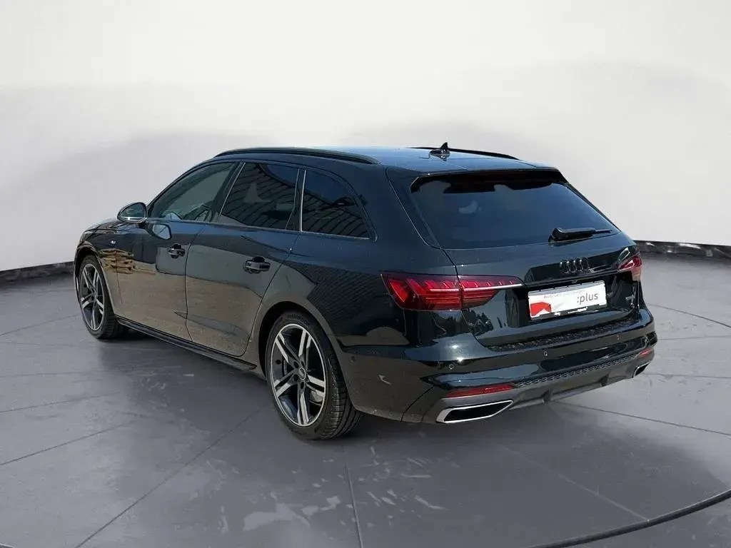Gebraucht Audi A4 S-Line 204 PS (150 kW) 2024 Schwarz Kombi