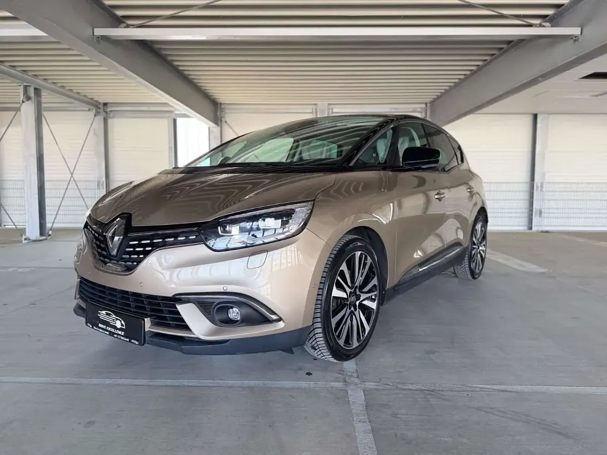 Gebraucht Renault Scénic IV Initiale Paris 160 PS (117 kW) 2018 Braun Van / Kleinbus