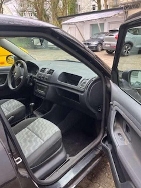 Gebraucht Skoda Fabia 60 PS (44 kW) 2008 Schwarz Limousine