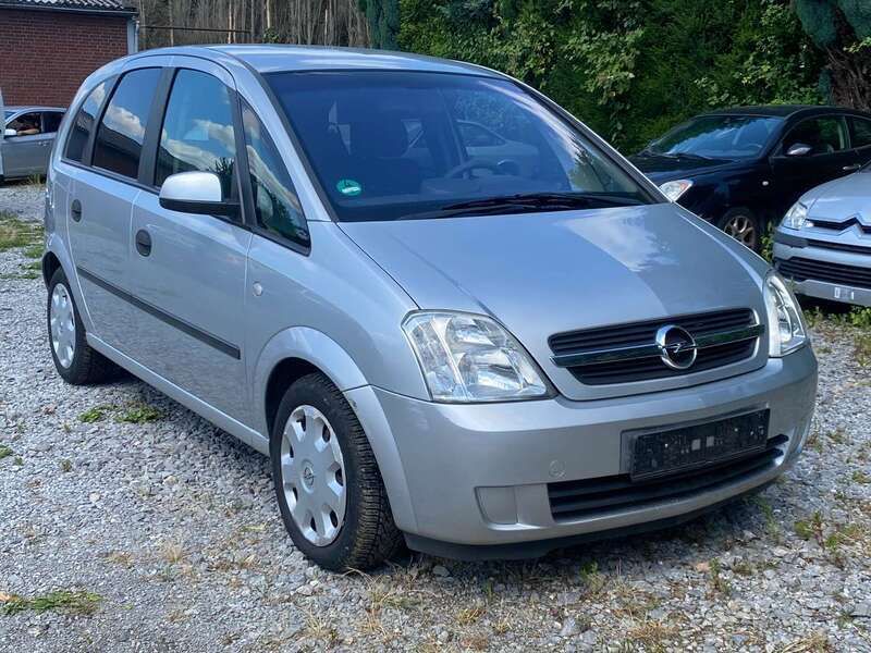Grau Gebraucht 2003 Opel Meriva Cosmo Van / Kleinbus | 600 € (Superpreis) - Bild 1/3