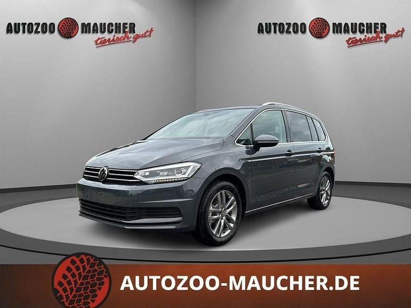 Neu VW Touran 150 PS (110 kW) 2025 Delfingrau metallic Van / Kleinbus