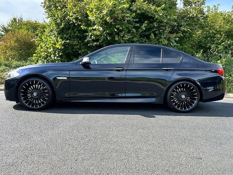 Gebraucht BMW M550 Performance 381 PS (280 kW) 2013 Schwarz Limousine