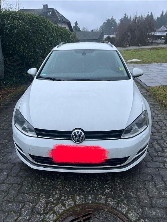 Gebraucht VW Golf VII Comfortline 105 PS (77 kW) 2014 Weiß Kombi
