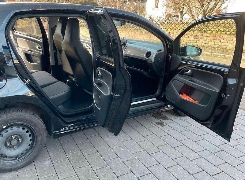 Gebraucht VW e-up! 61 kW (83 PS) 2023 Schwarz Kleinwagen