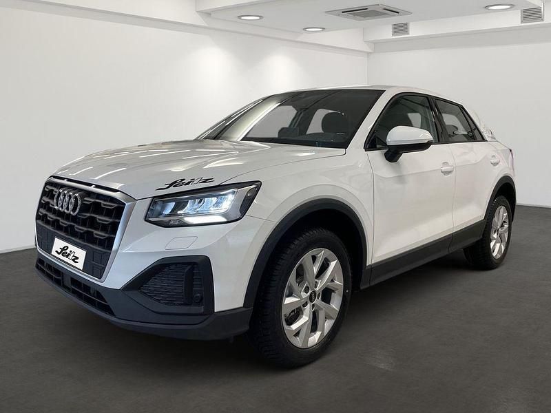 Neu Audi Q2 150 PS (110 kW) 2026 Grau SUV