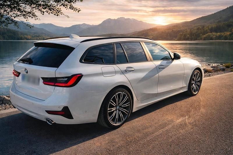Gebraucht BMW 320 190 PS (139 kW) 2021 Weiß Kombi
