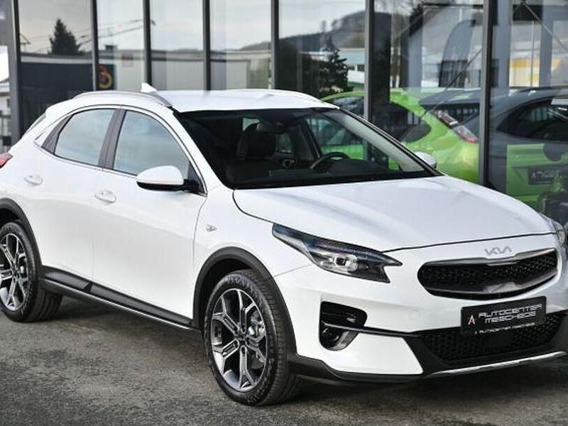 Gebraucht Kia XCeed 160 PS (117 kW) 2022 Cararraweiss SUV