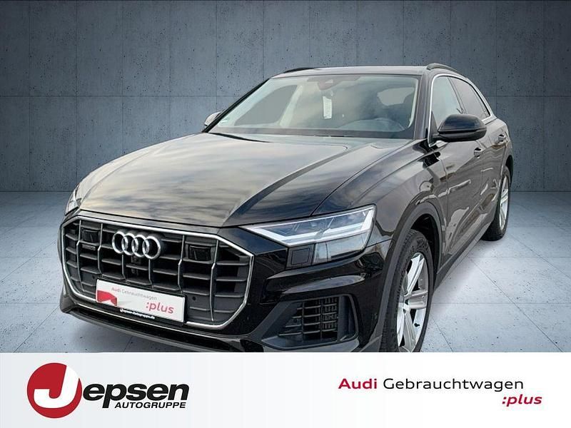 Gebraucht Audi Q8 Ambiente 340 PS (250 kW) 2022 Mythosschwarz metallic SUV