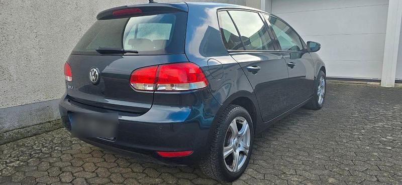 Grau Gebraucht 2009 VW Golf Limousine | 2.900 € (Superpreis) - Bild 1/4