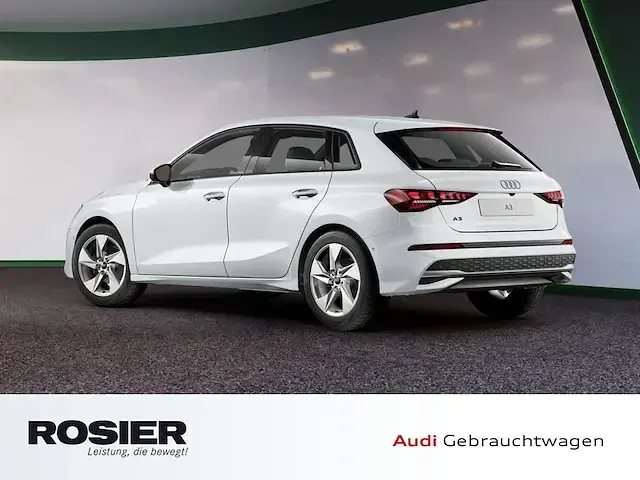 Gebraucht Audi A3 Advanced Plus 150 PS (110 kW) 2025 Gletscherweiß metallic Limousine
