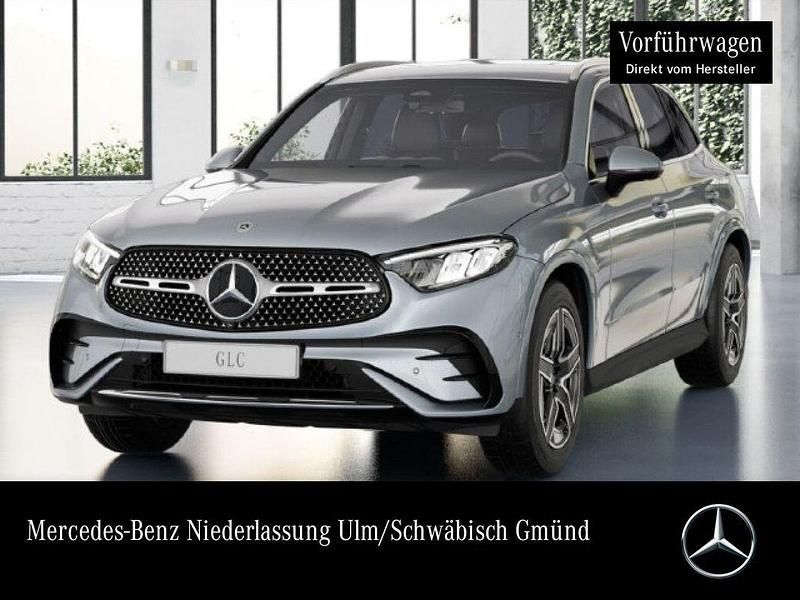Polarweiß Gebraucht 2024 Mercedes GLC220 AMG SUV | 57.490 € (Guter Preis) - Bild 1/4