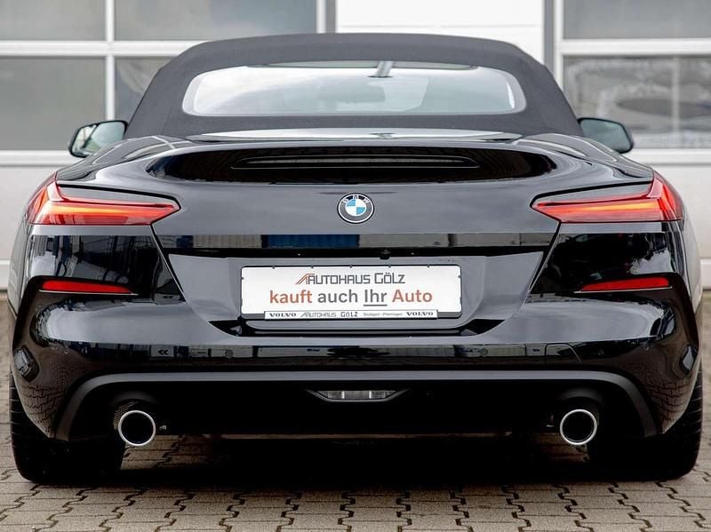 Gebraucht BMW Z4 Advantage 197 PS (144 kW) 2022 Black sapphire metallic (metallic) Cabrio