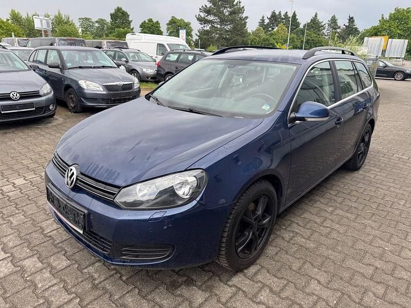 Blau Gebraucht 2013 VW Golf VI Comfortline Kombi | 2.350 € (Superpreis) - Bild 1/4