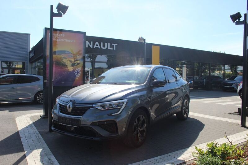 Gray m Gebraucht 2021 Renault Arkana Bose Edition SUV | 20.890 € (Etwas zu teuer) - Bild 1/4