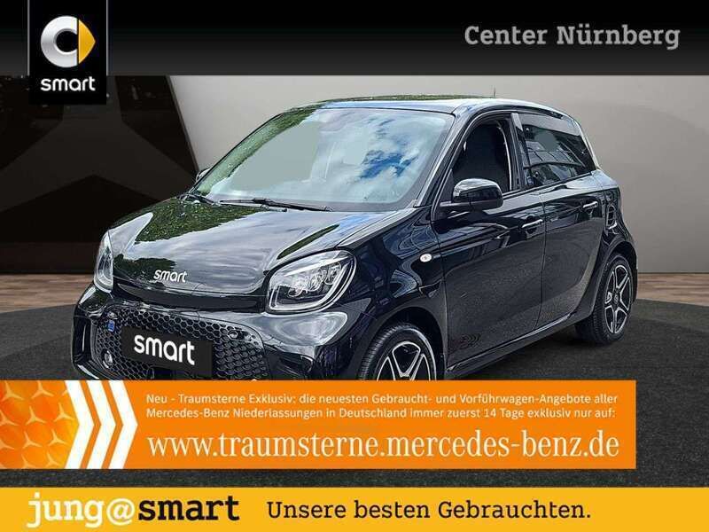 Schwarz Gebraucht 2021 Smart ForFour Electric Drive Exclusive Limousine | 10.690 € (Guter Preis) - Bild 1/3