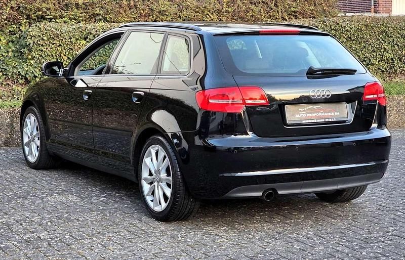 Gebraucht Audi A3 Ambition 105 PS (77 kW) 2012 Schwarz Kombi