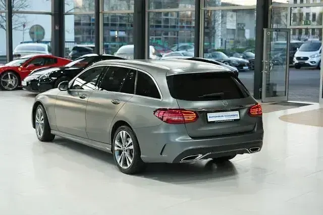 Gebraucht Mercedes C300 AMG line 245 PS (180 kW) 2019 Grau Kombi