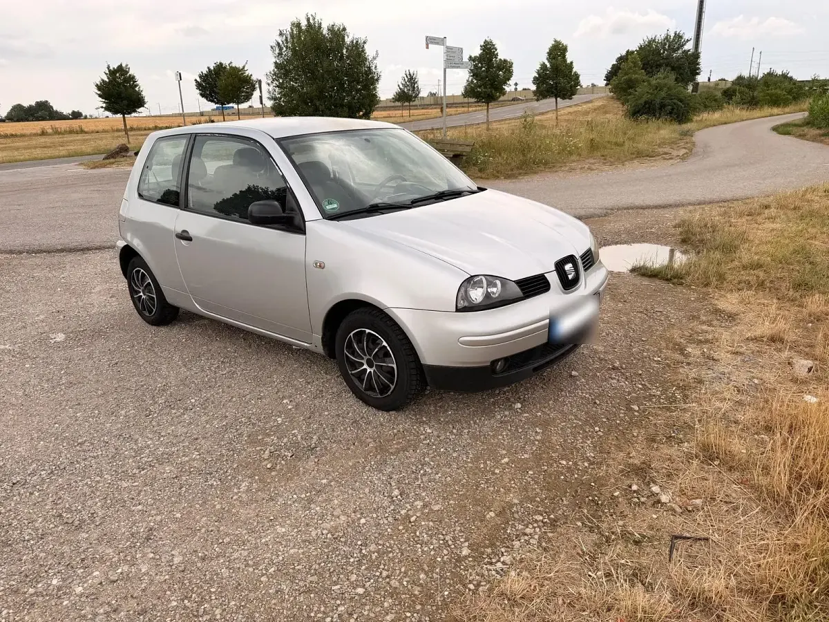 Gebraucht Seat Arosa 60 PS (44 kW) 2004 Silber Kleinwagen