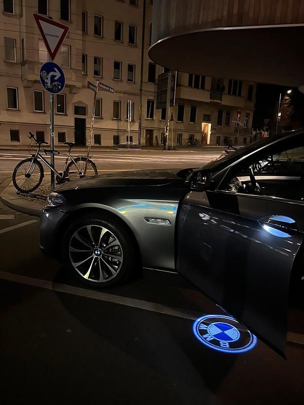 Gebraucht BMW 525 218 PS (160 kW) 2015 Grau Kombi