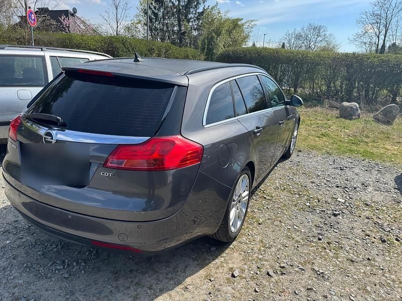 Gebraucht Opel Insignia 130 PS (95 kW) 2009 Andere farben Kombi