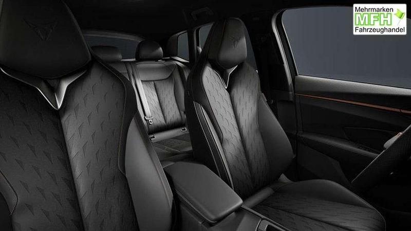 Neu Cupra Terramar VZ 265 PS (194 kW) 2026 Midnight schwarz meta... SUV