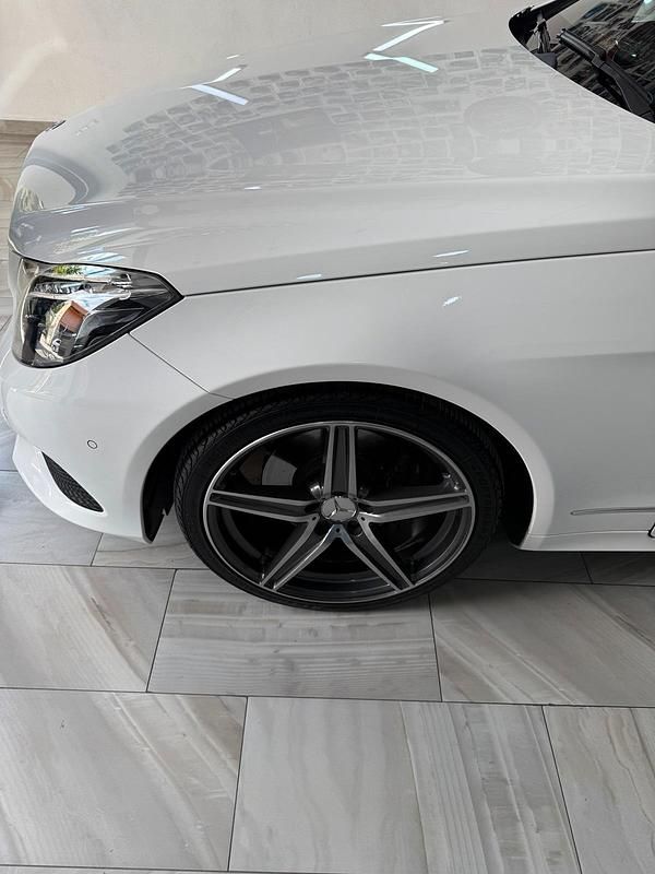 Gebraucht Mercedes E250 204 PS (150 kW) 2013 Weiß Coupé