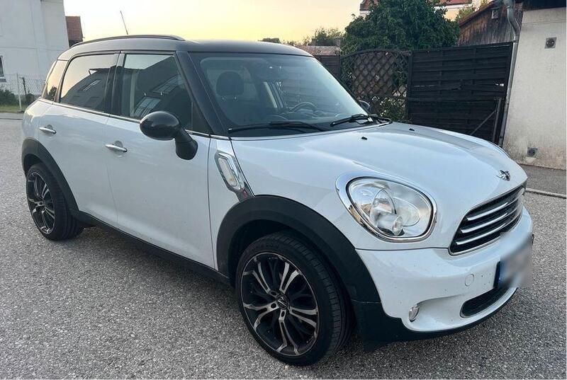Weiß Gebraucht 2012 Mini Cooper Countryman SUV | 8.000 € (Fairer Preis) - Bild 1/4