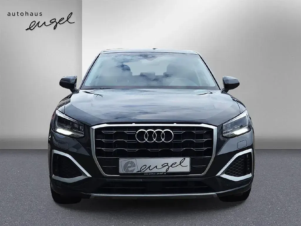 Gebraucht Audi Q2 Advanced 150 PS (110 kW) 2025 Grau SUV