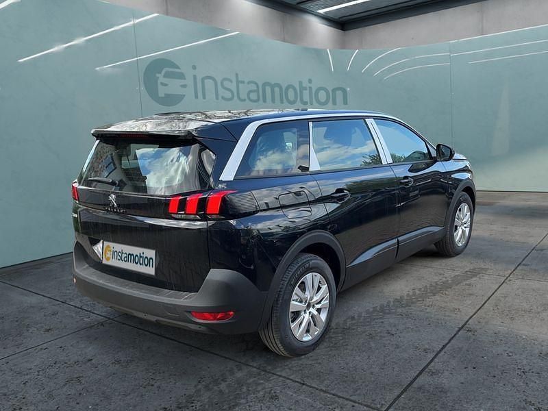 Gebraucht Peugeot 5008 Active 131 PS (96 kW) 2024 Schwarz Van / Kleinbus