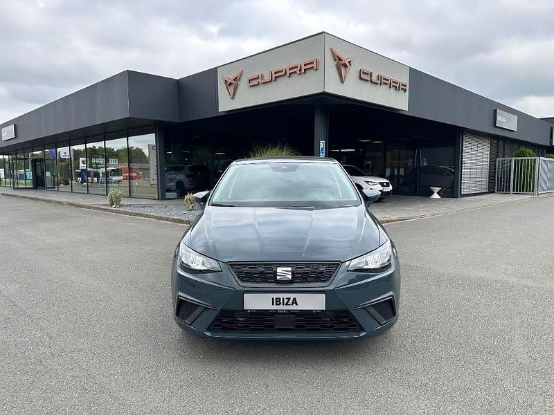 Blau Neu 2025 Seat Ibiza Limousine | 24.990 € (Fairer Preis) - Bild 1/4