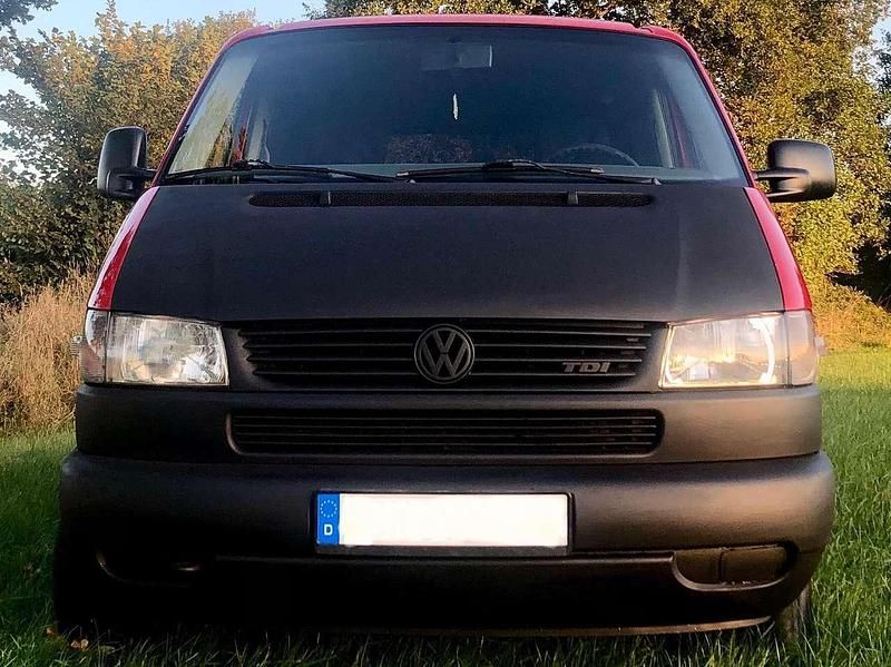 Second-hand VW T4 102 CP (75 kW) 1996 Roșu Van