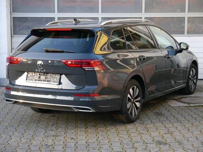 Gebraucht VW Golf VIII Move 125 PS (91 kW) 2023 Grau Kombi