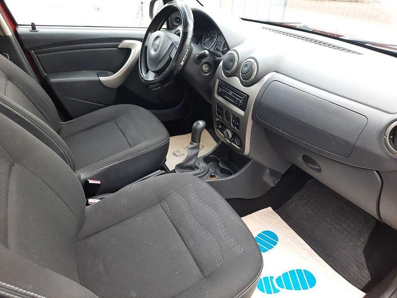 Gebraucht Dacia Sandero Stepway 84 PS (61 kW) 2011 Rot Limousine