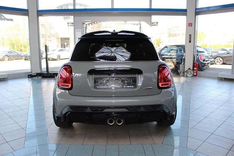 Gebraucht Mini John Cooper Works 231 PS (169 kW) 2021 Moonwalk grey (metallic) Kleinwagen