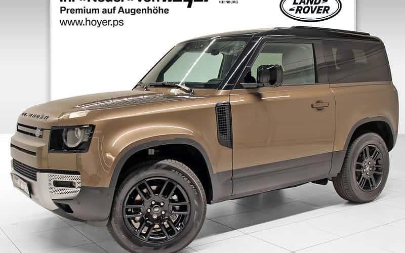 Braun Gebraucht 2025 Land Rover Defender S SUV | 69.480 € - Bild 1/4