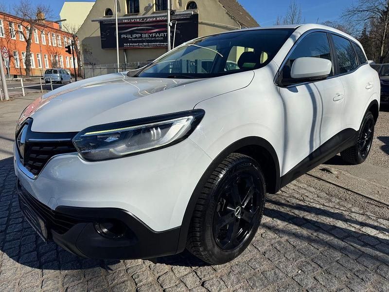 Gebraucht Renault Kadjar Life 131 PS (96 kW) 2016 Weiß SUV