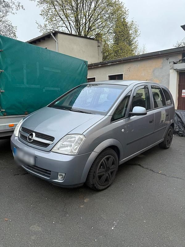 Second-hand Opel Meriva 101 CP (74 kW) 2003 Albastru Monovolum