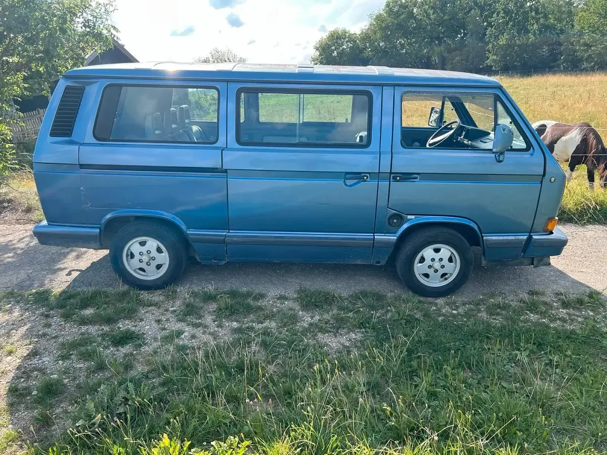 Gebraucht VW T3 Edition 69 PS (50 kW) 1989 Blau Van