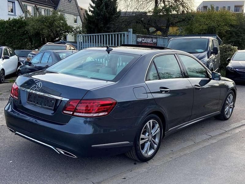 Gebraucht Mercedes E400 333 PS (244 kW) 2013 Tenoritgrau  metalliclack Limousine