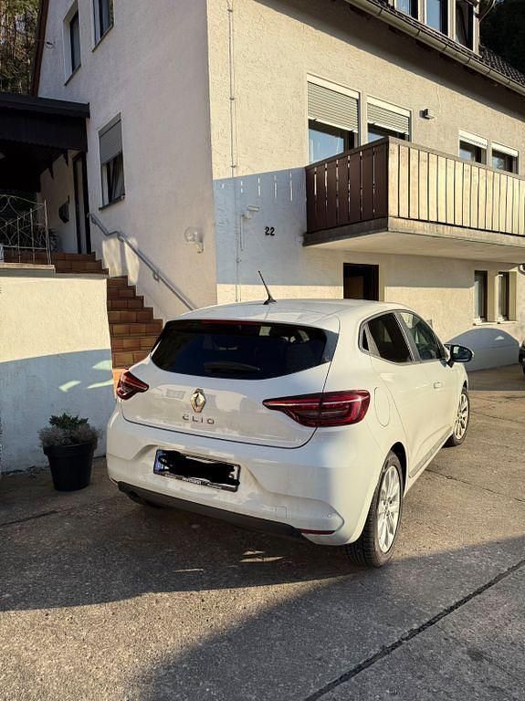 Gebraucht Renault Clio V Experience 91 PS (66 kW) 2021 Weiß Kleinwagen