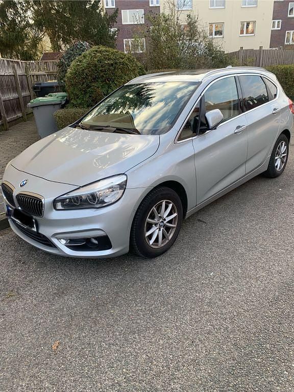 Gebraucht BMW 220 Active Tourer Performance 190 PS (139 kW) 2016 Silber Van / Kleinbus